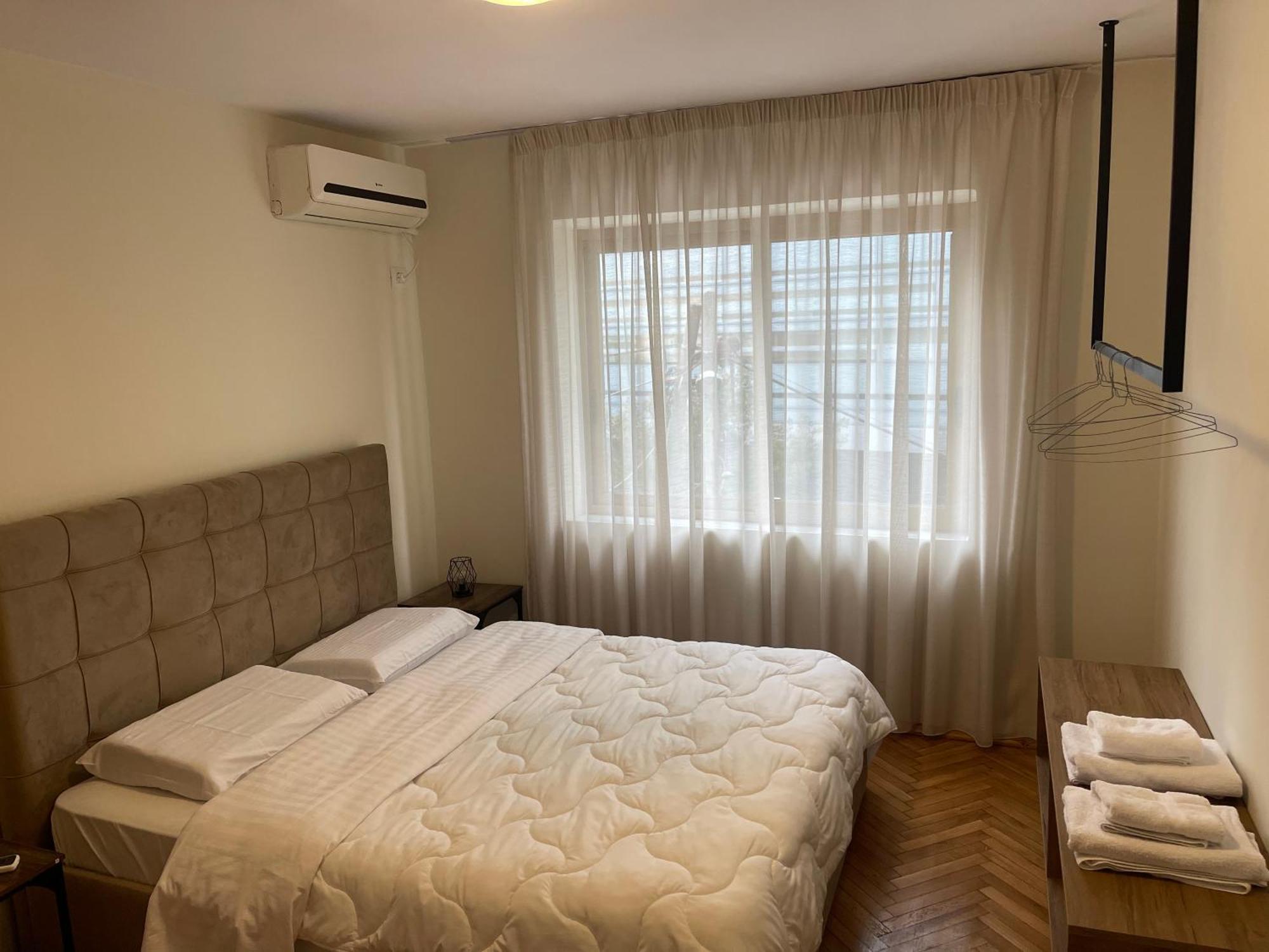 Cozy Apartment, In The Center Of Tirana Exteriör bild